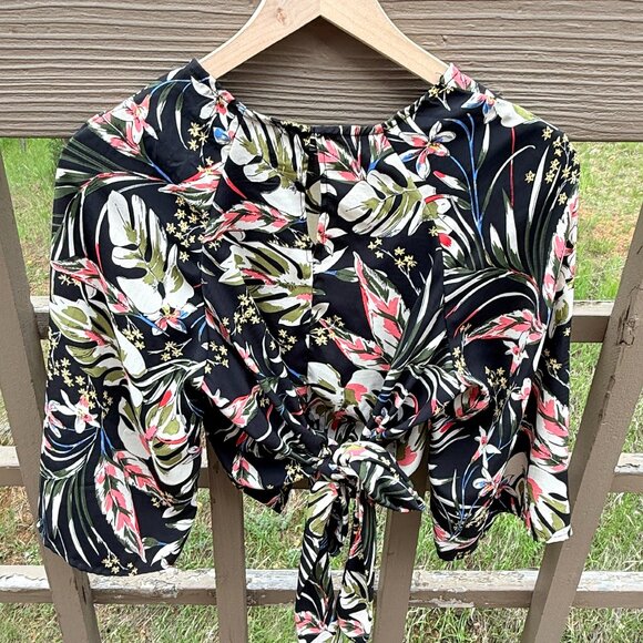 EUC Code x Mode Black Tropical Print Tie-Back Blouse - Picture 4 of 12